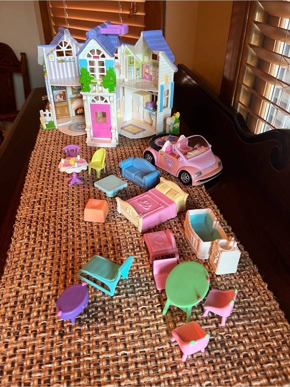 Fisher Price Sweet Streets Country Cottage Dollhouse Set